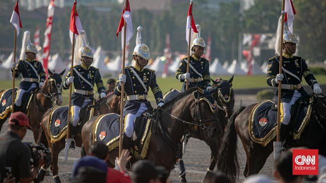 Indonesia bukan satu-satunya negara yang merdeka di bulan Agustus.