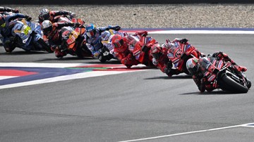 Berita Panas dari Dunia Sport CNN : Klasemen MotoGP 2025 usai Marquez Menang Dramatis di GP Austria