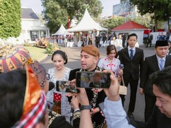 Terpopuler: Artis Ikut Upacara HUT RI di Istana hingga Anak Kembar Mpok Alpa Jatuh Sakit