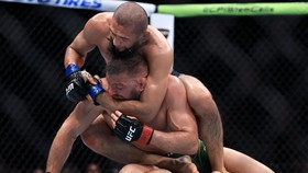 Kata-kata Khamzat Chimaev usai Jadi Juara Dunia UFC