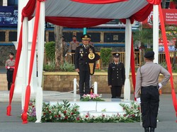 Irwasda Pimpin Upacara HUT Ke-80 RI di Polda Metro Jaya