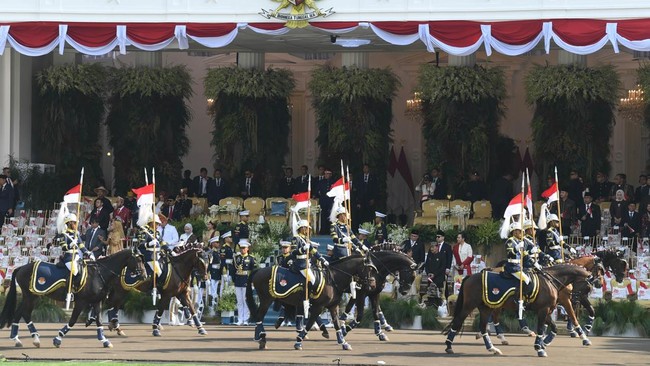 Undang-Undang Hukum Pidana dan Hukum Acara Pidana baru di Indonesia menghadirkan pasal penghinaan presiden yang dibatasi, namun tetap menuai kontroversi.