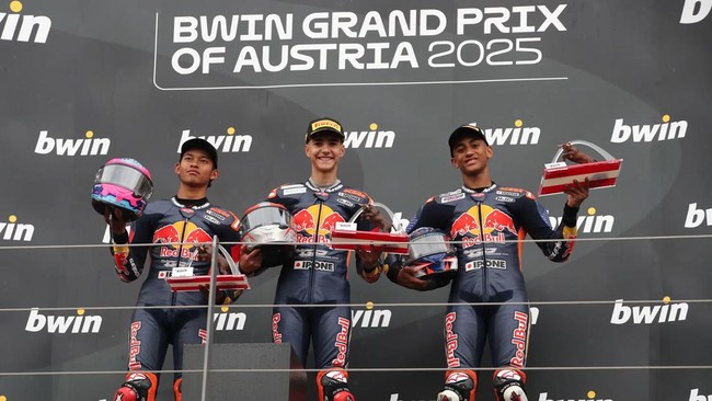 Pembalap Indonesia Veda Ega Pratama finis kedua di Red Bull Rookies Cup 2025. Dia berterima kasih dan persembahkan podium untuk Indonesia di Hari Kemerdekaan.