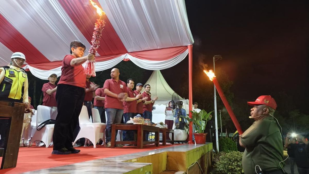 Ribuan Warga Antusias Ikuti Pawai Obor INALUM di HUT ke-80 RI