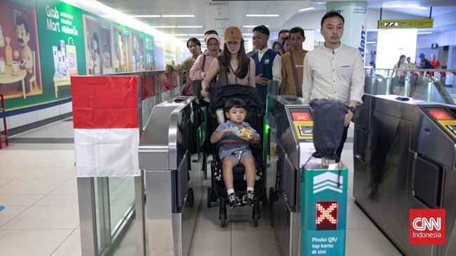Dinas Perhubungan DKI Jakarta menawarkan tarif transportasi publik Rp1 pada 17 dan 19 September 2025, untuk merayakan Hari Perhubungan Nasional.