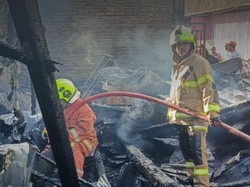 8 Rumah Warga di Buloa Makassar Kebakaran, 12 Armada Damkar Dikerahkan