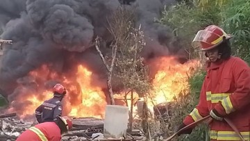 Število žrtev požara na naftnem polju v Blori naraslo na štiri