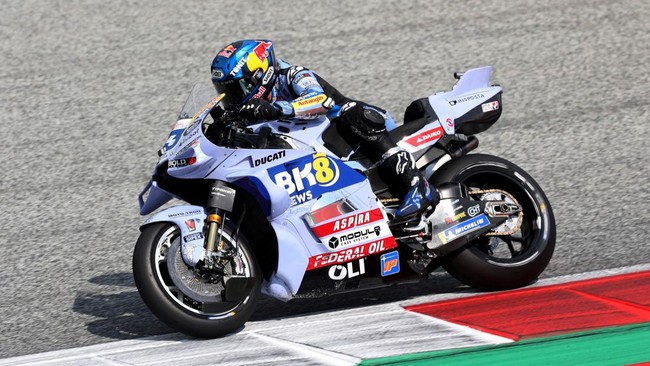 Tanpa Long Lap Penalty, Alex Marquez Bisa Podium Ke-2 Pembalap Gresini Racing Alex Marquez percaya bisa meraih podium kedua MotoGP Austria 2025 andaikan tidak mendapatkan long lap penalty, Minggu (17/8).