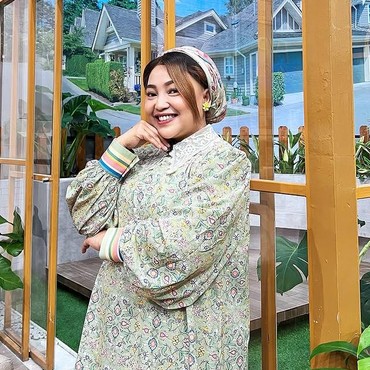 Terpopuler: Kisah Mualaf Istri Erick Thohir hingga Isu Rebutan Warisan Mpok Alpa