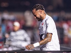 Santos Dibantai 0-6, Neymar Nangis Sampai Sulit Ditenangkan