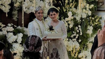 img-title Rachquel Nesia dan Kevin Royano Resmi Menikah 17 Agustus 2025