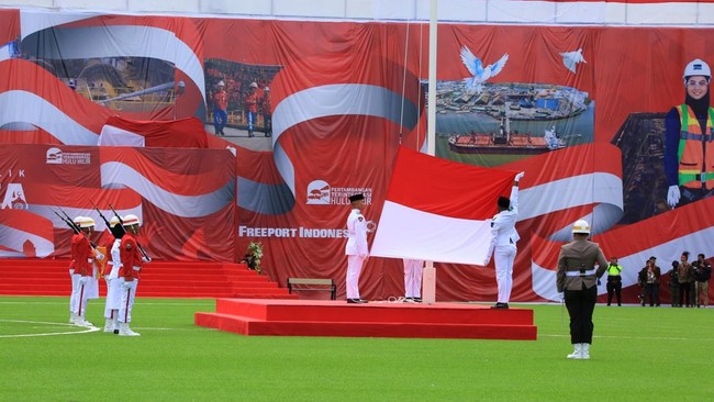 Hal ini menggambarkan operasional PTFI yang terintegrasi hulu ke hilir, dari proses penambangan & pengolahan di Tembagapura hingga pemurnian di Smelter Gresik.