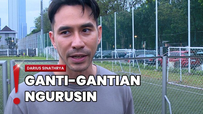 Anak Sekolah di Portugal, Darius Sinathrya Belum Siap Pindah ke Eropa