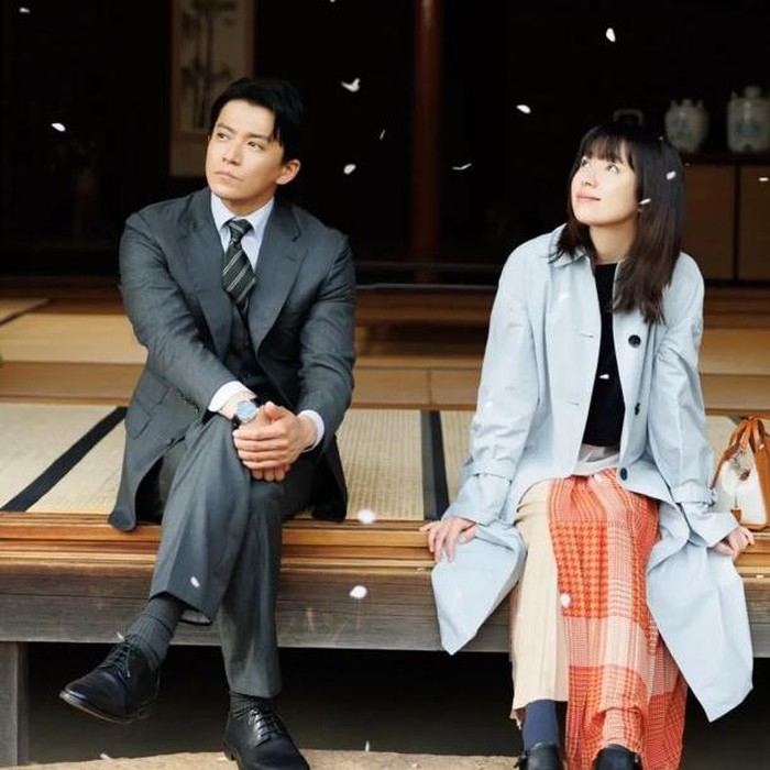 Han Hyo Joo dan Oguri Shun di Romantics Anonymous/ Foto: Netflix