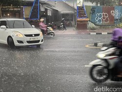 BMKG Prediksi Kalimantan Barat Diguyur Hujan Deras Sepekan Ini