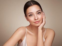 Glass Skin Ala Korea, Pakar K-Beauty Bongkar Tips Kulit Bening