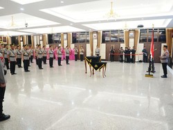 Daftar 14 Pati Polri Resmi Sandang Jabatan Baru: Irwasum-Kapolda Metro