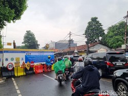 Warga Ciputat Kena Macet 2 Jam ke Lebak Bulus: Jakarta Fana, Galiannya Abadi