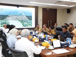 Wamendagri Beberkan Progres DOB Papua, Ditargetkan Rampung 2028
