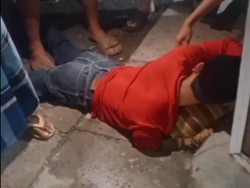 Demi Rp 20 Ribu, Tangan Pemuda Terjebak di Selokan hingga Dievakuasi Damkar