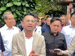 Jelang Reuni Akbar, Raffi Ahmad Bernostalgia di SMA Negeri 3 Jakarta