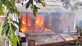 Bentrok Antarkampung di Ambon: Rumah Dibakar, Kepala Desa Dianiaya