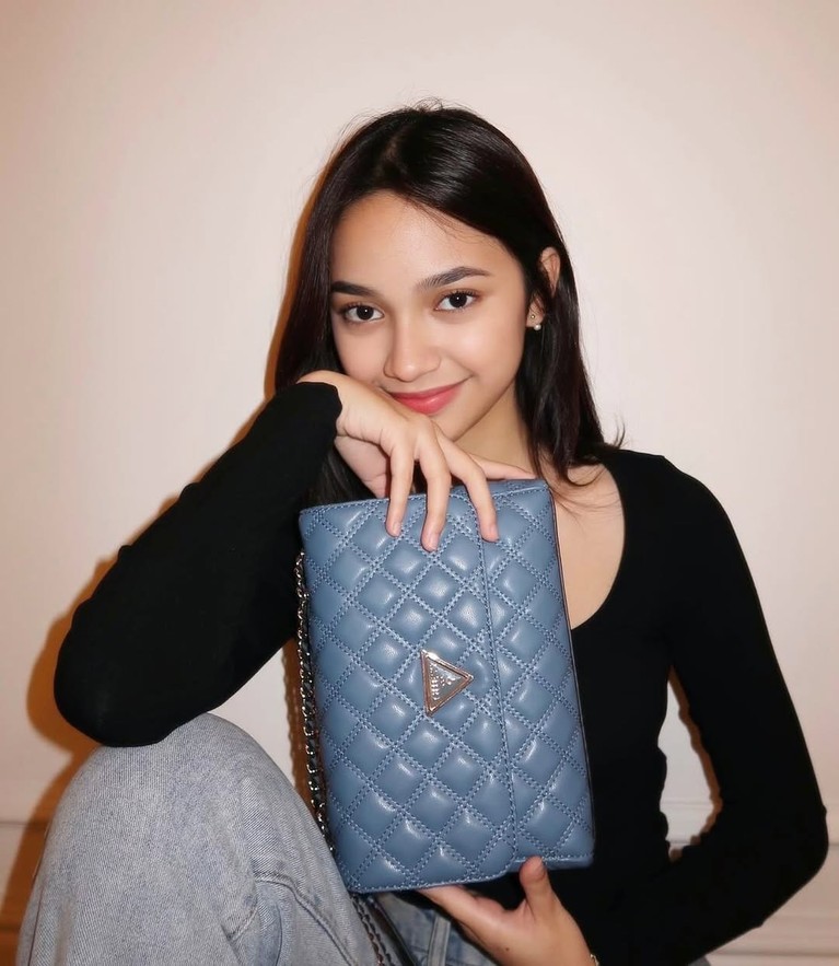 sydney azkassyah