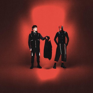 Lirik Lagu Drum Show - Twenty One Pilots