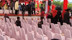 Viral Bocah di Gowa Pungut Sisa Makanan Upacara HUT RI ke-80