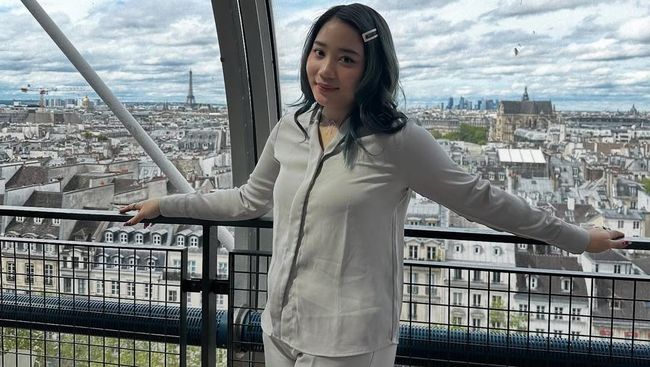 Terpopuler: Anak Ridwan Kamil Dikira Pindah Agama hingga Darius-Donna LDM