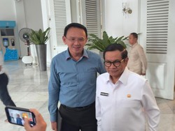 Bertemu Pramono, Ahok Saran PBB Diturunkan karena NJOP Tak Sesuai