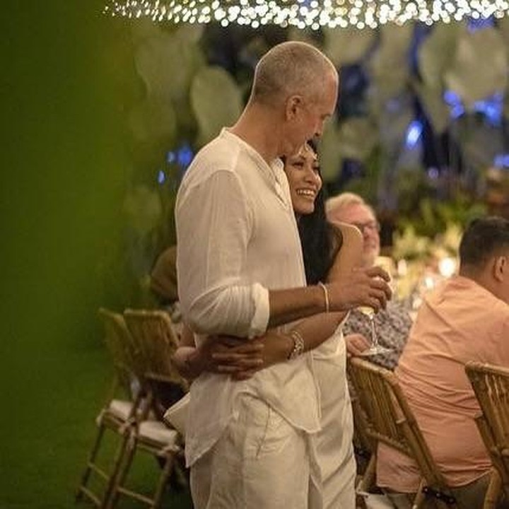 <p>Momen itu dibagikan langsung oleh Anggun melalui beberapa foto yang diunggah di akun Instagram pribadinya. Pada <em>postingan</em> itu, sang aktris mengungkapkan rasa syukurnya. &ldquo;Sangat bersyukur,&rdquo; tulis Anggun, dikutip dari laman Instagram <em>@anggun_cipta,</em> Rabu (20/8/2025).&nbsp;(Foto: Instagram@anggun_cipta)</p>