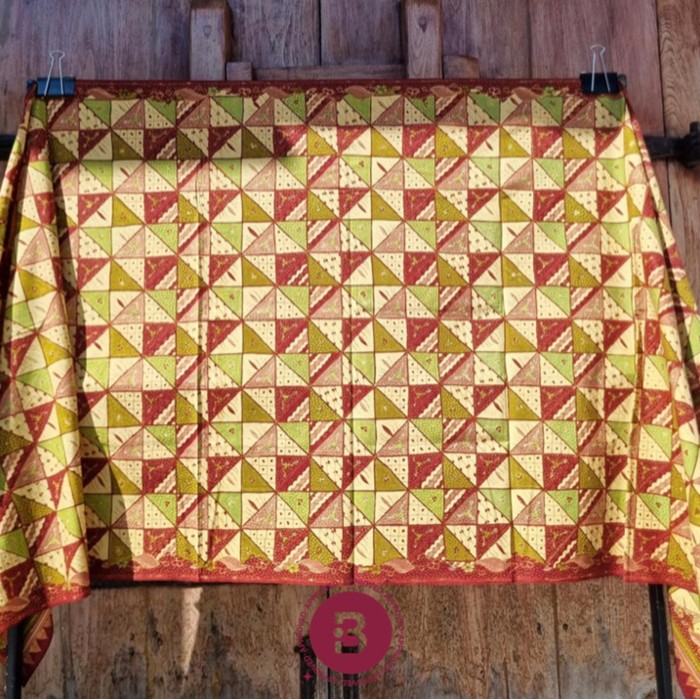 Batik Rumah Merah