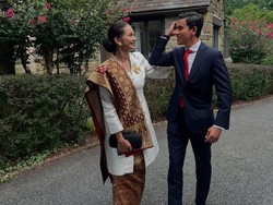 Kisah Lucu Enzy Storia Dilamar Suami, Ketawa 'Soang' hingga Bawa Cincin Sendiri