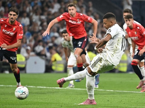 FOTO: Penalti Mbappe Pastikan 3 Poin Madrid Lawan Osasuna