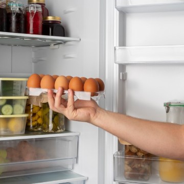 4 Stok Bahan Makanan yang Harus Selalu Ada di Kulkas