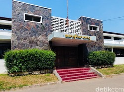 Nasib Tak Jelas Stadion Sangkuriang Kebanggan Warga Kota Cimahi