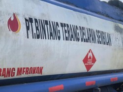 Polisi Amankan Mobil Tangki Muat 8 Ton BBM Diduga Ilegal di Mamuju