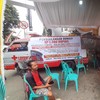 Masyarakat Pati Galang Donasi di Depan Kantor Bupati Buat Modal ke KPK