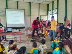 Bumi Andalas Permai Edukasi Bahaya Karhutla untuk Siswa SD di OKI