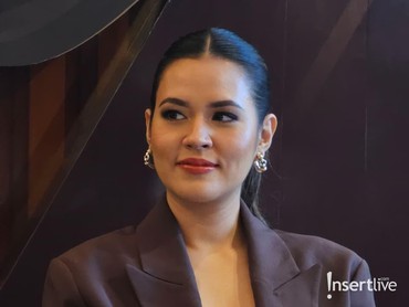img-title Raisa Sempat Curhat soal Melepaskan Cinta di Tengah Isu Retaknya Rumah Tangga