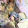 VIDEO: Detik-detik Evakuasi Perempuan Gaza Tertimbun Reruntuhan