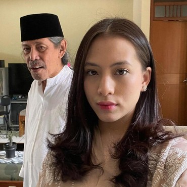 Sebelum Meninggal Dunia, Acil Bimbo Berjuang Melawan Kanker Paru-Paru