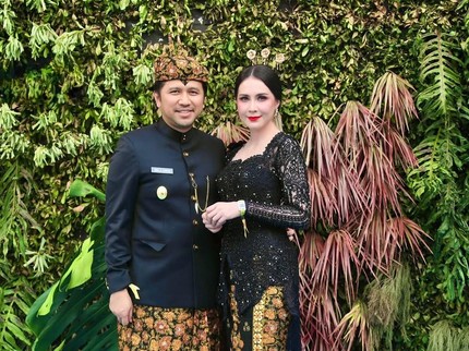 5 Gaya Artis saat Jadi Ibu Pejabat Dampingi Suami Bekerja