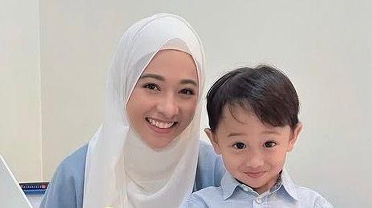 Cerita Poppy Bunga Bawa Anak ke Penang demi Atasi Alergi Anak