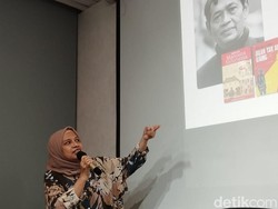 Editor GPU Berbagi Cerita Dapur Penerbit di Kantor detikcom