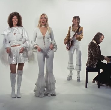 Lirik Lagu Mamma Mia - ABBA