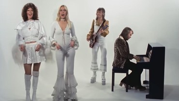 Lirik Lagu Mamma Mia - ABBA
