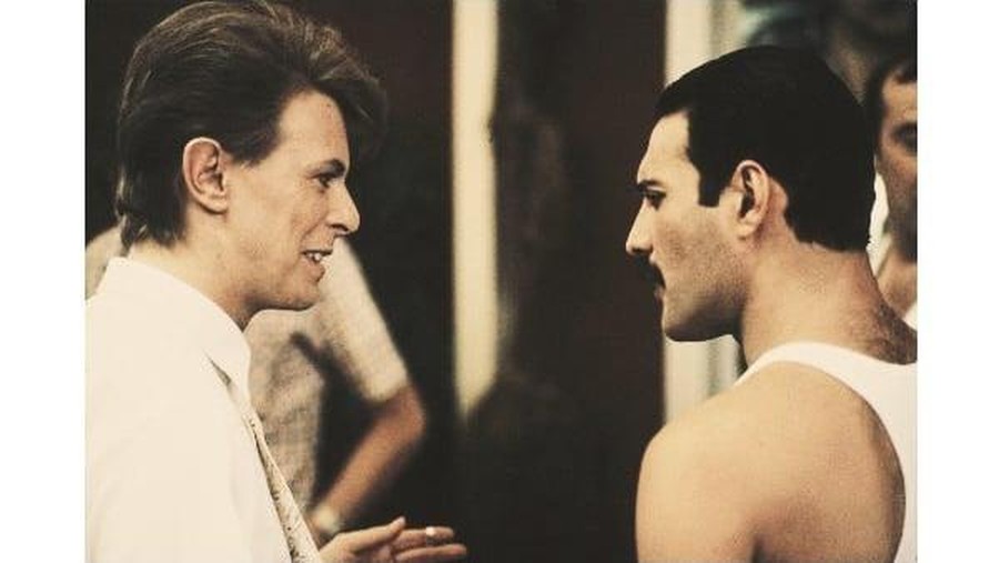 Lirik Lagu Under Pressure - Queen & David Bowie