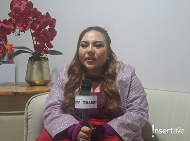 img-title Skakmat Lisa Mariana soal Nafkah Anak ke RK, Dewi Perssik: Tapi Kan...